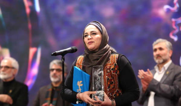 سی و هفتمین جشنواره فیلم فجر با اهدای بیشترین سیمرغ‌ها به شبی که ماه کامل شد به کار خود پایان داد