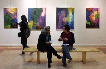نمایشگاه آثار پیشگامان تا موج نو هنر ایران در کاخ نیاوران