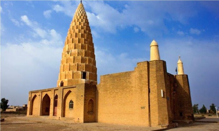 جایگاه و اهمیت آرامگاه و مقبره در تاریخ، فرهنگ و معماری ایرانی